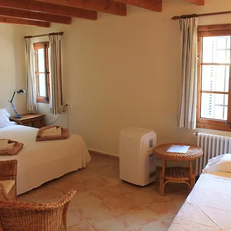Rural Nou Dalt Muntanya Hotel