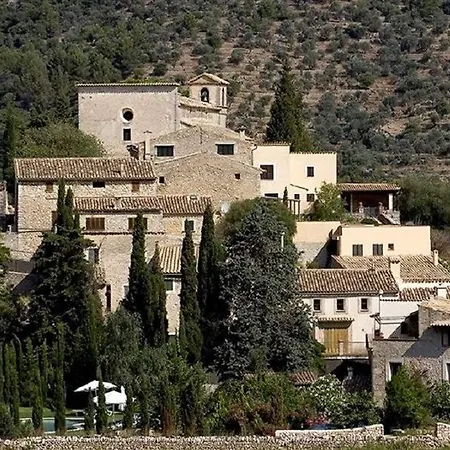 Rural Nou Dalt Muntanya Hotel 3*
