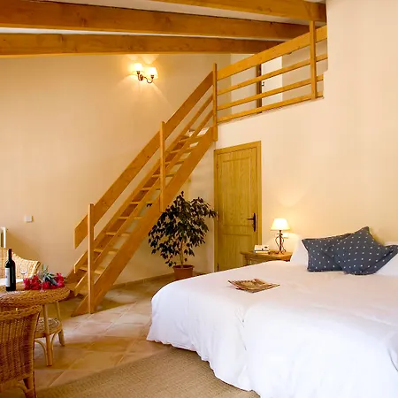 Rural Nou Dalt Muntanya 3* Orient